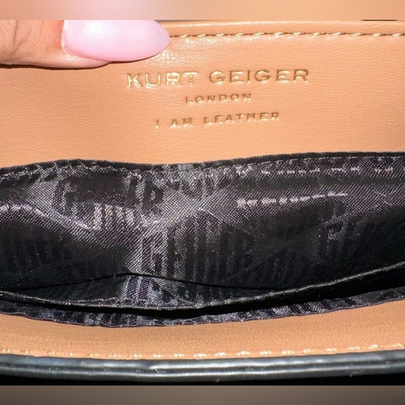 Kurt Geiger London XXL Soft Quilted Leather Kensington Shoulder Handbag - Picture 3 of 10